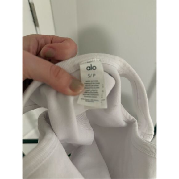 ALO YOGA Seamless Chosen Bra - Picture 3 of 3